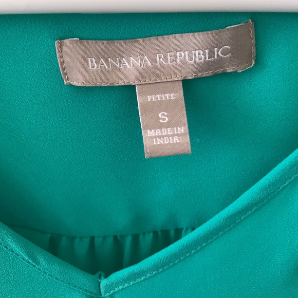 Banana Republic green blouse - Picture 2 of 4
