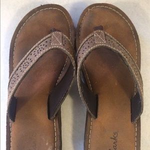 Price Drop!! Clark Flip Flops