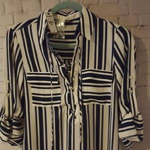 Portfolio shirt - Navy Blue and White Lace up