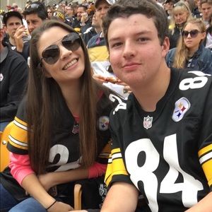 Meet your Posher, Rhonda