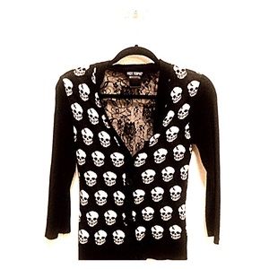 Black skull cardigan