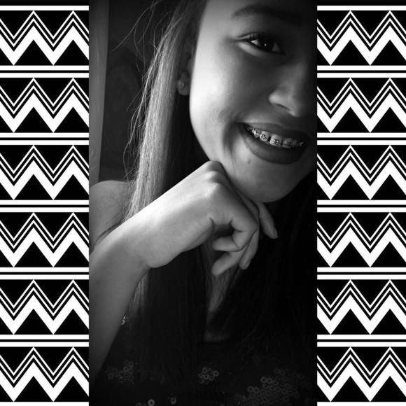 Meet your Posher, Destiny