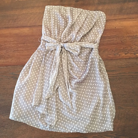 Express Dress - Picture 1 of 4