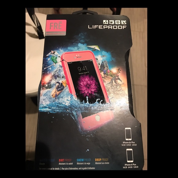 iPhone 6 Plus life proof case