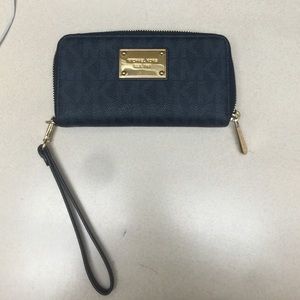 Michael Kors logo wristlet navy blue