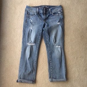 American eagle cropped jeans