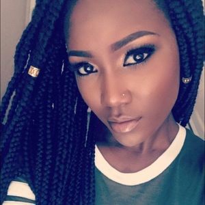 Meet your Posher, Tiara