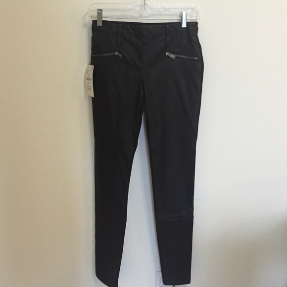 Zara Feaux Leather Leggings!! NWT!