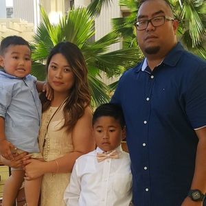 Meet your Posher, Rachelle ann