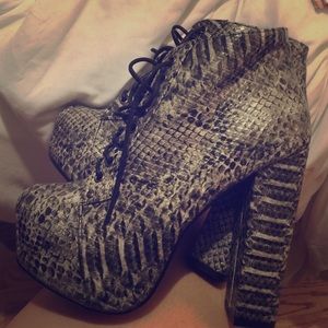 Platform Laced Up Booties