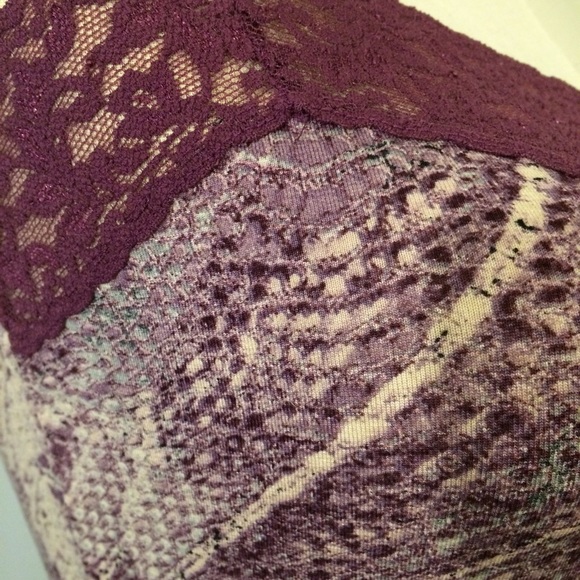 Plum Python print spaghetti strap cami - Picture 4 of 4