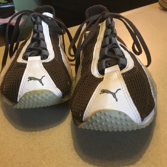 Puma running shoes brown and suede sz 7.5
