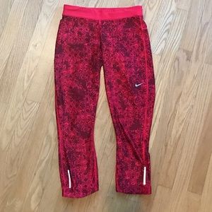 Nike Pro Women's Running Cropped Pants