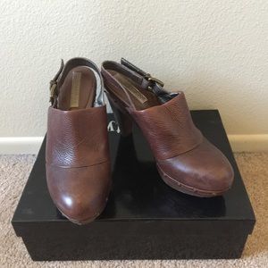 Banana Republic mules