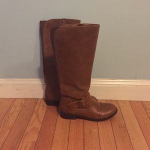 PRICE DROP AE Camel riding boots Sz 7