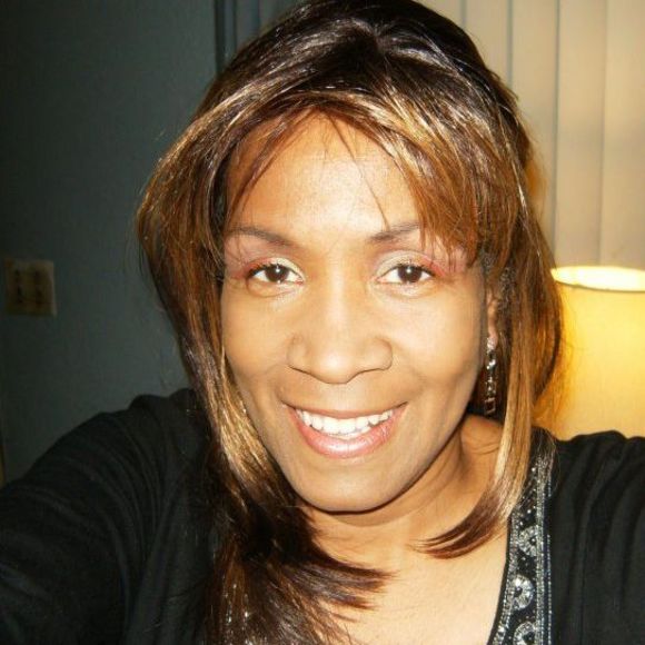 Meet your Posher, Beverly - Picture 1 of 1