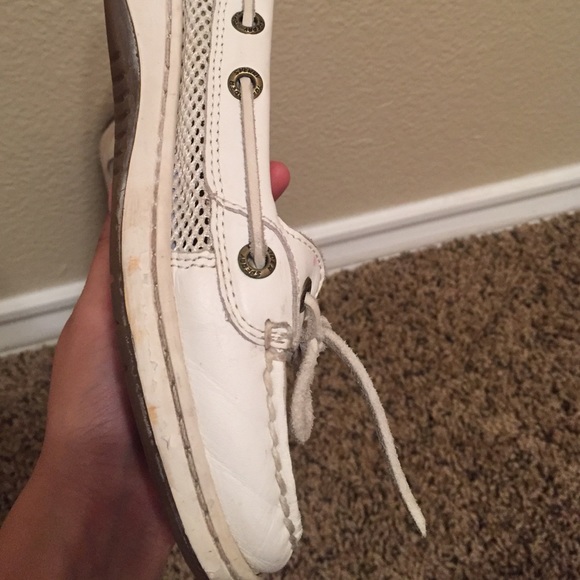 Shoes - Picture 2 of 4