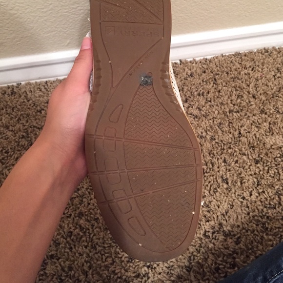 Shoes - Picture 3 of 4