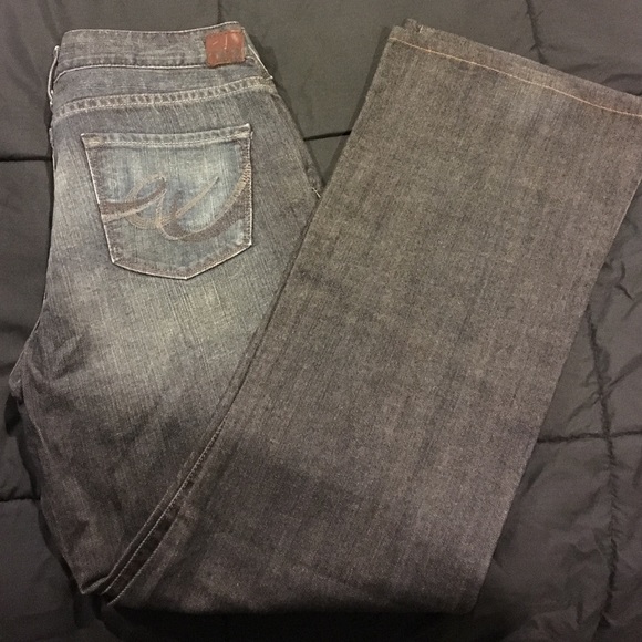 Jeans - Picture 3 of 4