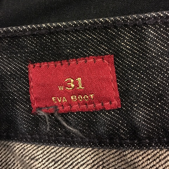 Jeans - Picture 4 of 4