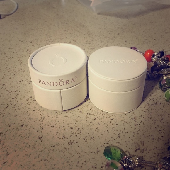 2 small box pandora😊
