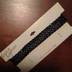 5/$20 Erica Lyons Woven choker necklace