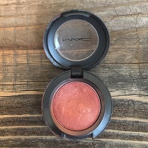 Mac Coppering eyeshadow