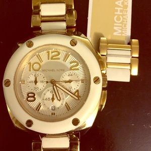 FLASH SALE TILL 6pm Authentic MK watch