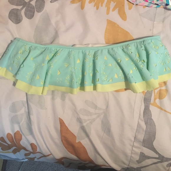 Swim top