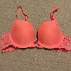 Victoria's Secret Dream Angels push up bra