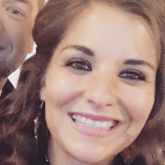 Meet your Posher, Leann - Picture 2 of 3