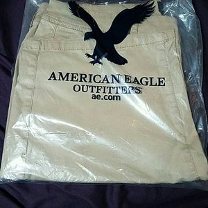 Tan Bermuda AEO