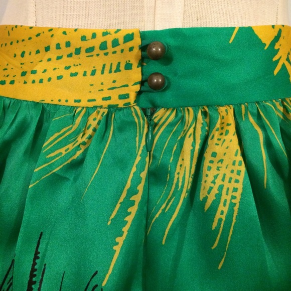 Anthropologie layered emerald motif satin skirt - Picture 3 of 3