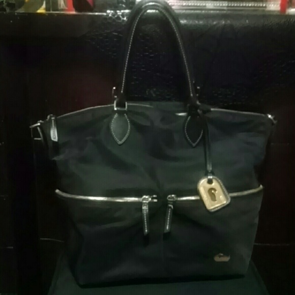 Dooney and Bourke tote