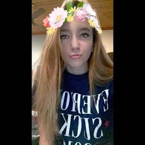 Meet your Posher, Sabrina