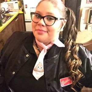 Meet your Posher, Barbiee