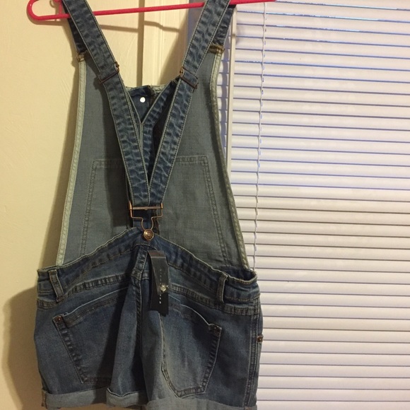 Hope's denim overall shorts. - Picture 2 of 3