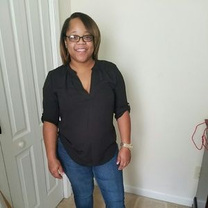 Meet your Posher, Tanika