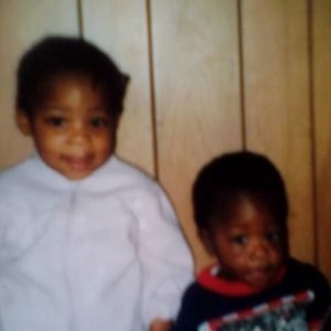 Meet your Posher, Avery