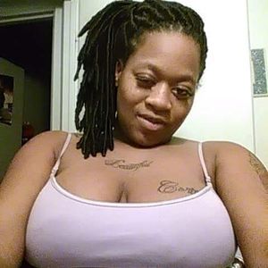 Meet your Posher, Alisa