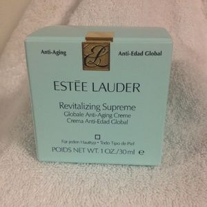 Estee Lauder Revitalizing Supreme Anti-Aging Cream