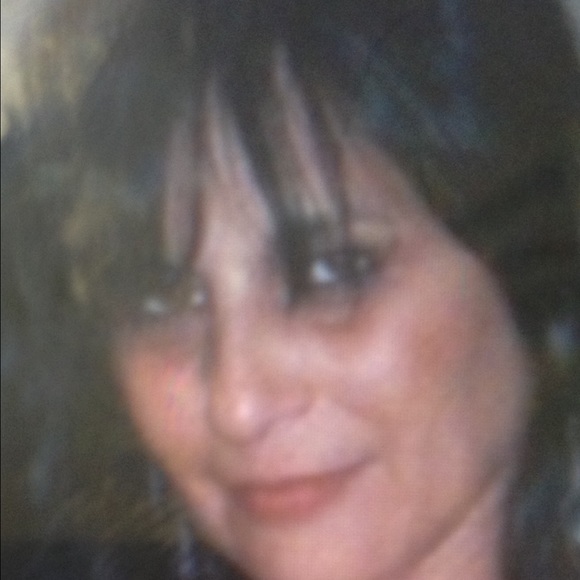 Meet your Posher, Gail - Picture 1 of 1
