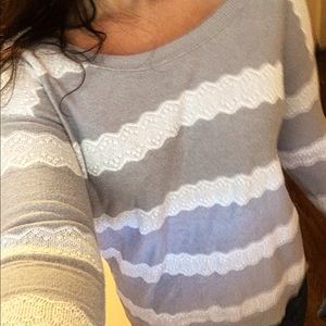 Cute American eagle striped sweater
