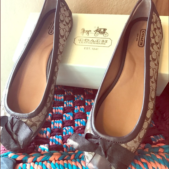 Coach Saundra Sz 10 flats