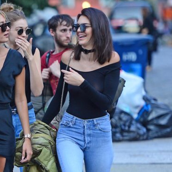 Black Off The Shoulder Choker Top - Picture 3 of 3