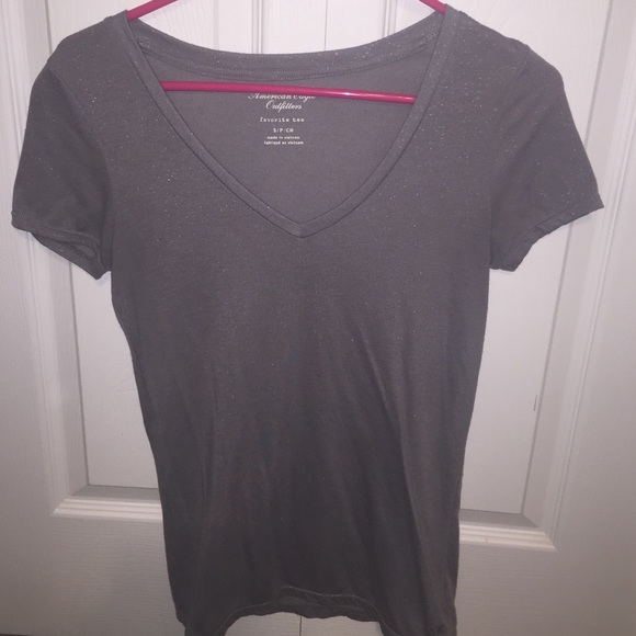 American Eagle Grey Tshirt