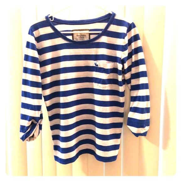 Abercrombie & Fitch blue and white striped shirt