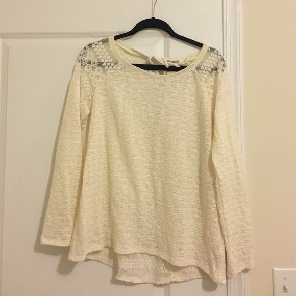 White Lace Lightweight Sweater/Blouse