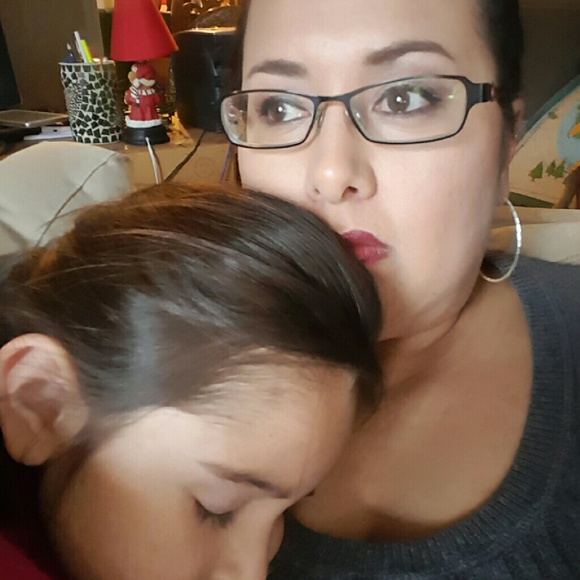 Meet your Posher, CC - Picture 4 of 4