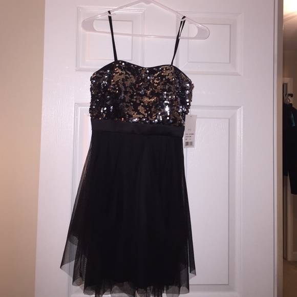 black formal / holiday dress